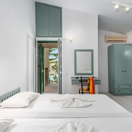 Aphea Village Aparthotel