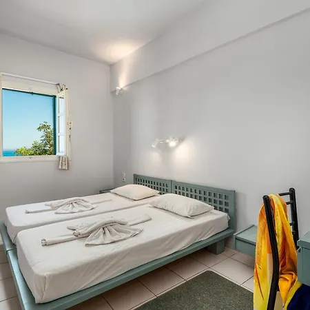 Aparthotel Aphea Village 3*
